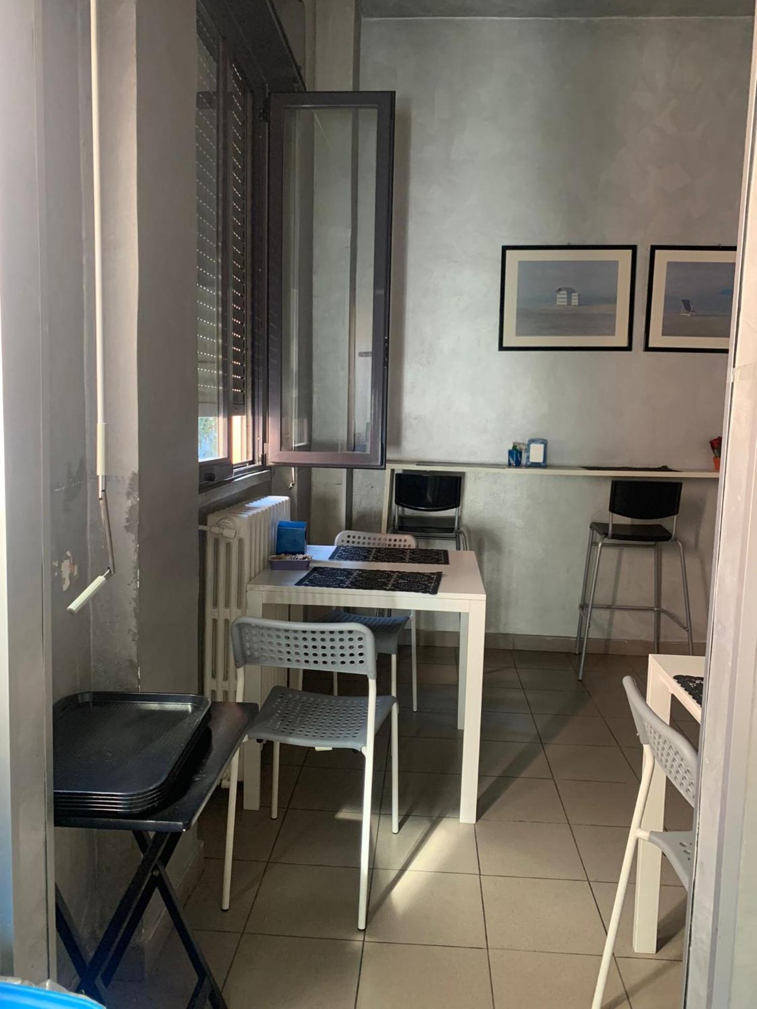 Hotel Mercurio Милано Екстериор снимка