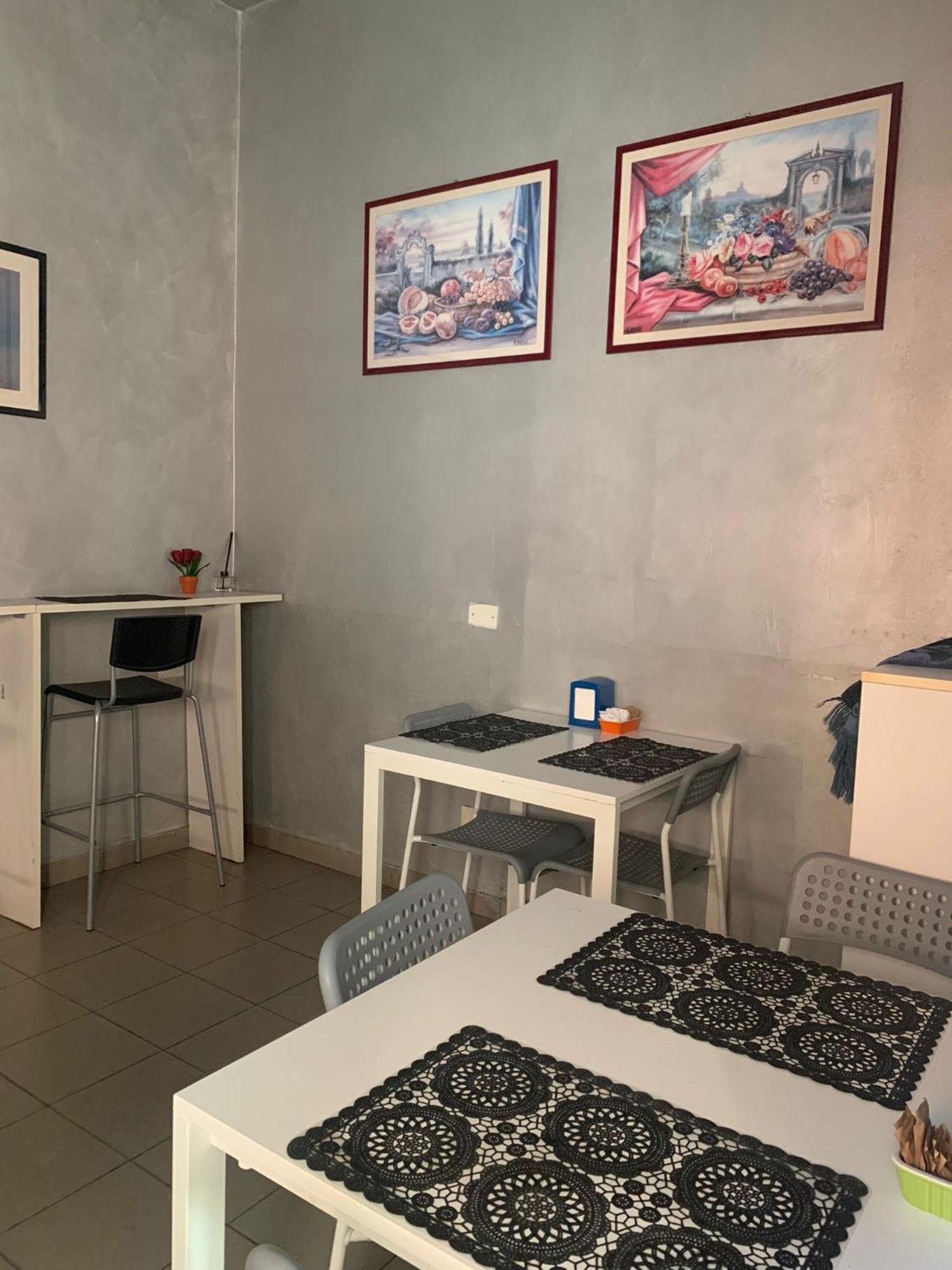 Hotel Mercurio Милано Екстериор снимка